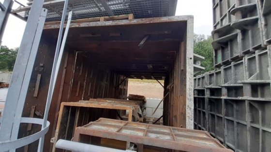 成型设备，3000 毫米 x 3000 毫米