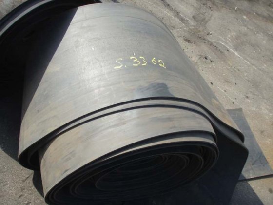 橡胶带输送机，32200 毫米 x 700 毫米