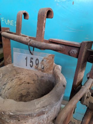 不带容器的钢包，容量 ±250 公斤 , 品牌