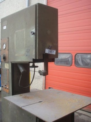 縦型メタルバンドソー、オーバーハング 610 mm