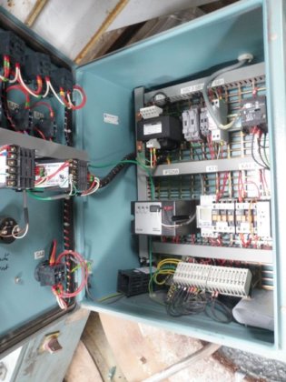 2000 固定式保持・溶解炉、ガス、200 kg アルミニウム用、METAFOUR