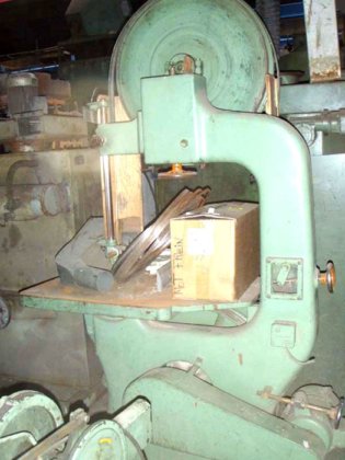 Ur benveg-serriñ koad BAUERLE BS70