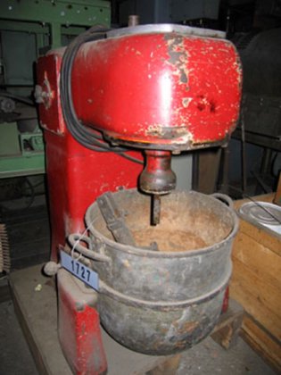 用于 ALEXANDRE 背柜的搅拌机，直径 410 毫米，高