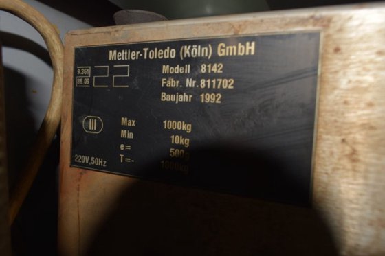 带托盘的电子天平 10-1000 公斤