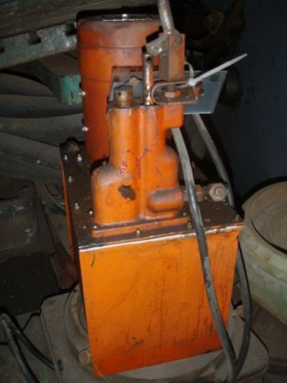 油圧ユニット、3 kW