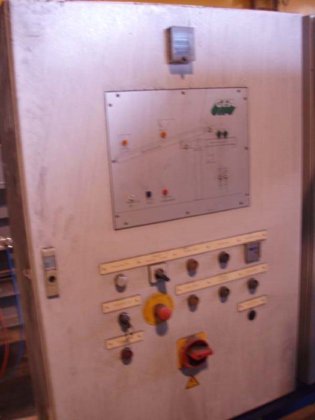 螺旋搅拌机总建筑面积，± 3 - 4 吨/小时