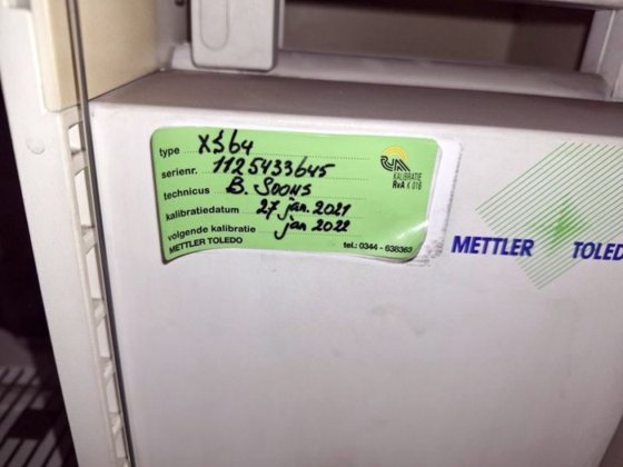 梅特勒-托利多精密秤