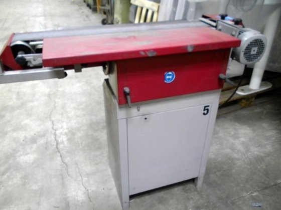 水平垂直带更宽