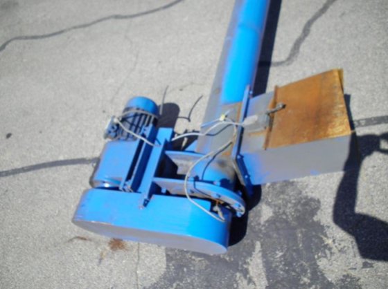 コンベアスクリュー、9800mm、Ø200mm