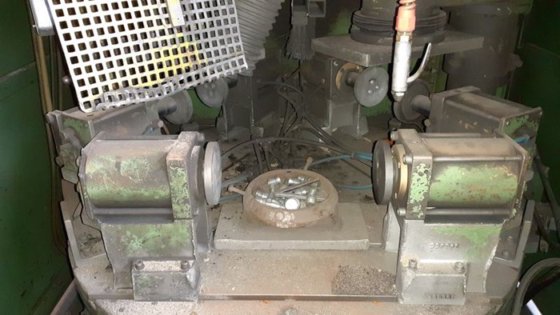 罗伯 D1A/CO-CB 型转台取芯机