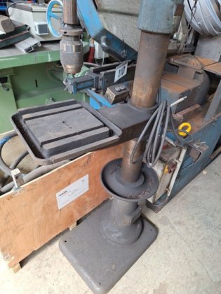 柱式钻孔机 FLOTT