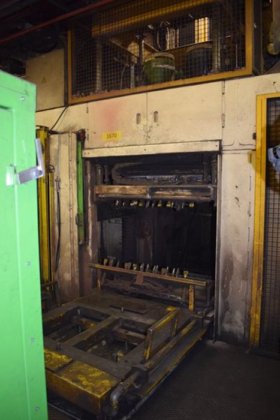 岩心喷射器 Laempe LF100；100 升