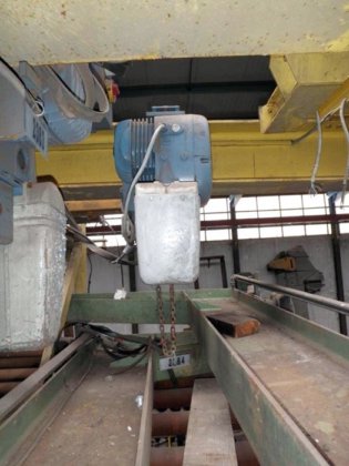 小型桥式起重机 DEMAG 2t /EA5600MM