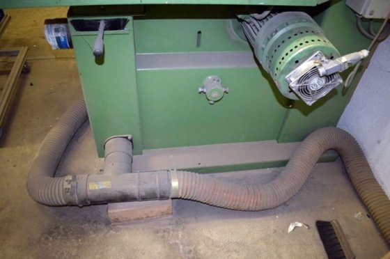 1996 垂直带锯 EUMACOP，工作台 750 x