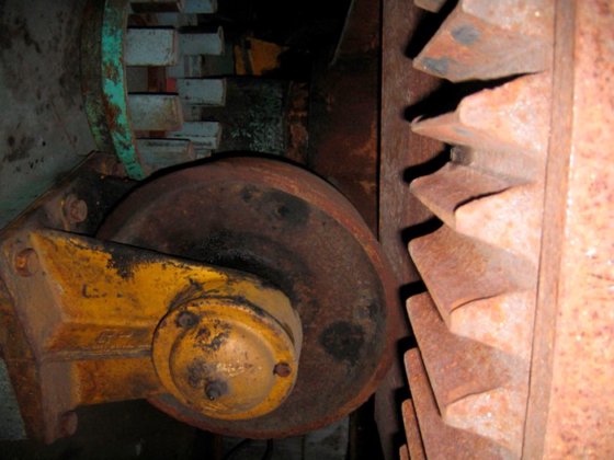 摆动式导流板，直径 2500 毫米