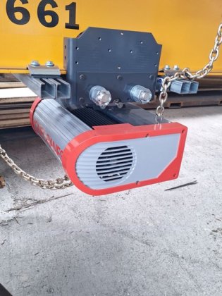 新型悬挂式起重机 2t KONE CRANES; 3825mm