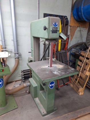 1985 垂直带式砂带机 ZIMMERMANN