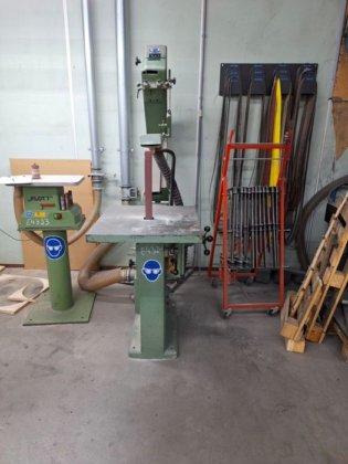 1985 垂直带式砂带机 ZIMMERMANN