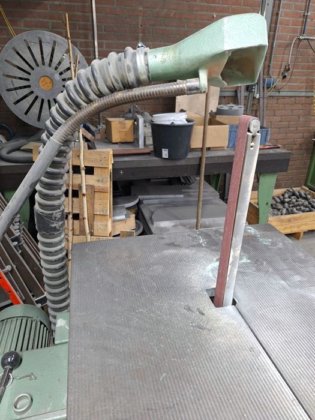 1985 垂直带式砂带机 ZIMMERMANN