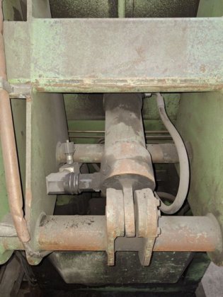 用于 WST14 的带挡板的液压箕斗