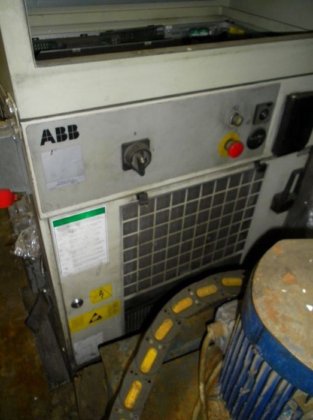 Robot d'ébarbage ABB ROBOSTICS