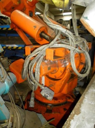 Robot d'ébarbage ABB ROBOSTICS