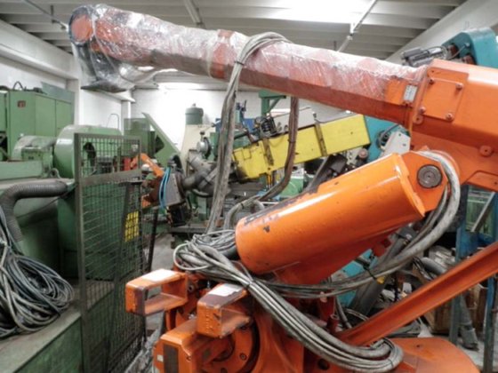 Robot d'ébarbage ABB ROBOSTICS