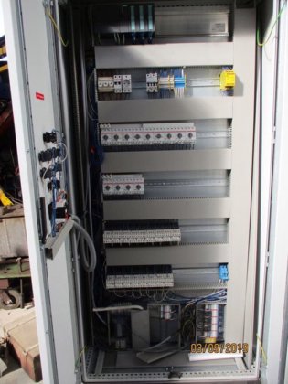 2008 制御ボードSIEMENS S7付きモーター駆動式ロールコンベヤプラント