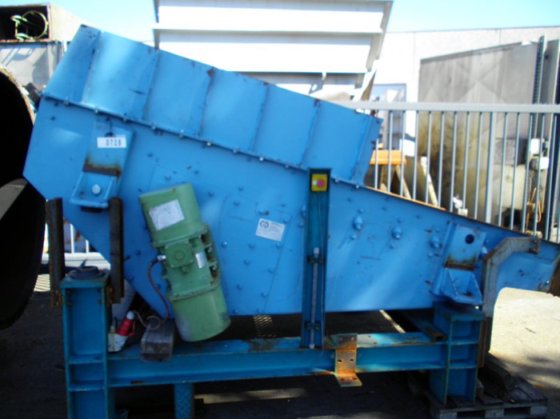 分離 - 振動コンボイヤー 3200×1600mm