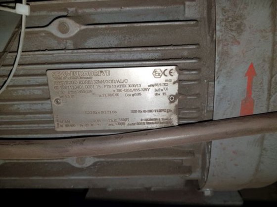 用于悬浮液（涂料）桶的搅拌器