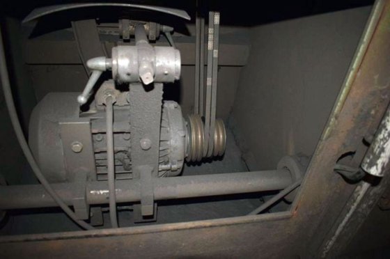 REMA 型双层地面打磨机，直径 600，45 米/分钟