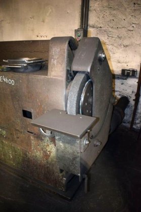 REMA 型双层地面打磨机，直径 600，45 米/分钟