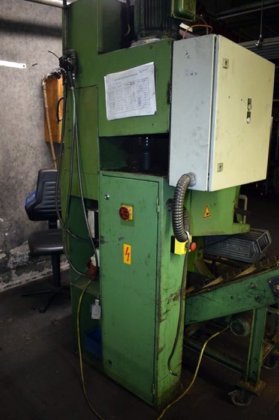 汉斯-肖恩 25t 液压去毛刺压力机