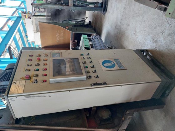 2009 振動テーブルとローラーコンベア付きスクリューミキサー SIDER PROGETTI