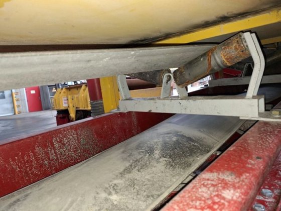 2009 振動テーブルとローラーコンベア付きスクリューミキサー SIDER PROGETTI