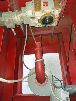 2009 振動テーブルとローラーコンベア付きスクリューミキサー SIDER PROGETTI