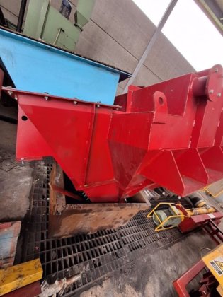 2009 振動テーブルとローラーコンベア付きスクリューミキサー SIDER PROGETTI