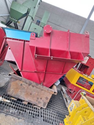 2009 振動テーブルとローラーコンベア付きスクリューミキサー SIDER PROGETTI