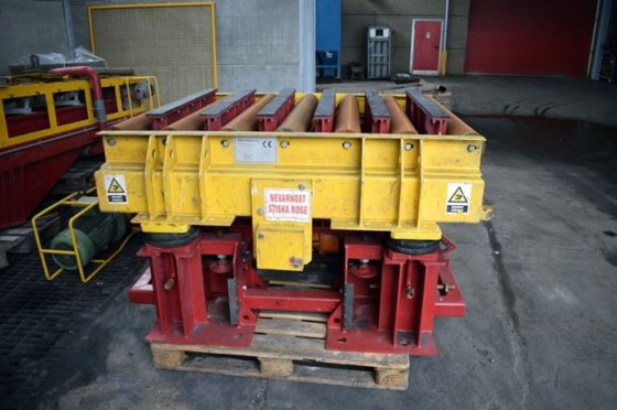 2009 振動テーブルとローラーコンベア付きスクリューミキサー SIDER PROGETTI