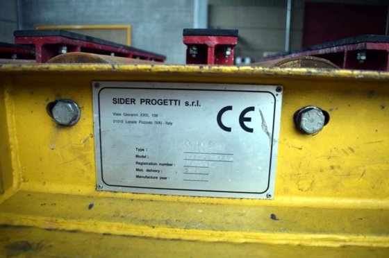 2009 振動テーブルとローラーコンベア付きスクリューミキサー SIDER PROGETTI