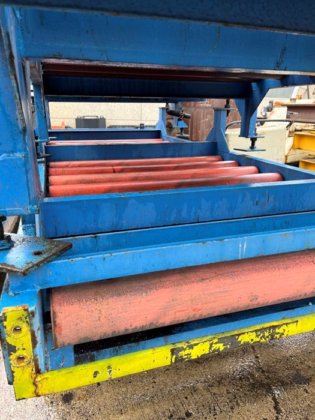 2009 振動テーブルとローラーコンベア付きスクリューミキサー SIDER PROGETTI