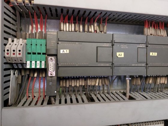 2009 振動テーブルとローラーコンベア付きスクリューミキサー SIDER PROGETTI