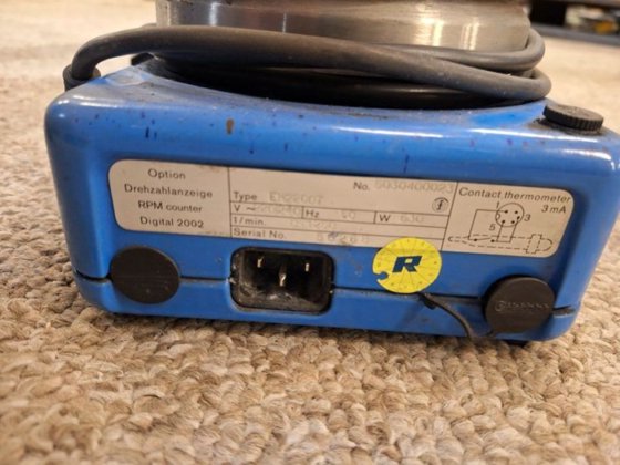 带加热功能的 RETSCH 磁性转向器