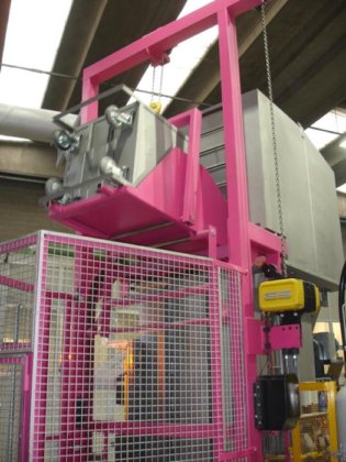 链式输送机 4450 x 800 毫米