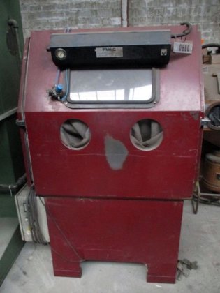 1991 Manual sandblasting unit 900mm
