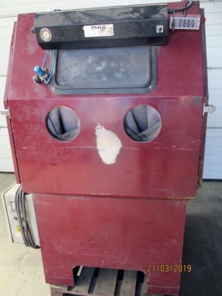 1991 Manual sandblasting unit 900mm