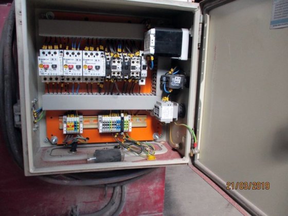 1991 Manuelles Sandstrahlgerät 900mm x
