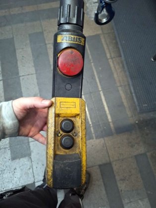 コラム式旋回クレーン ABUS 250kg