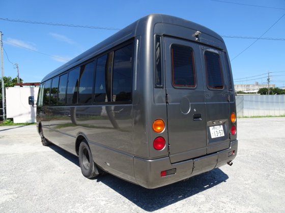 2004 三菱ふそう