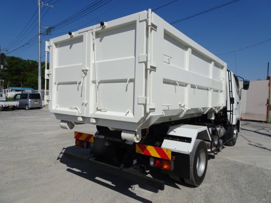 2016 三菱ふそう